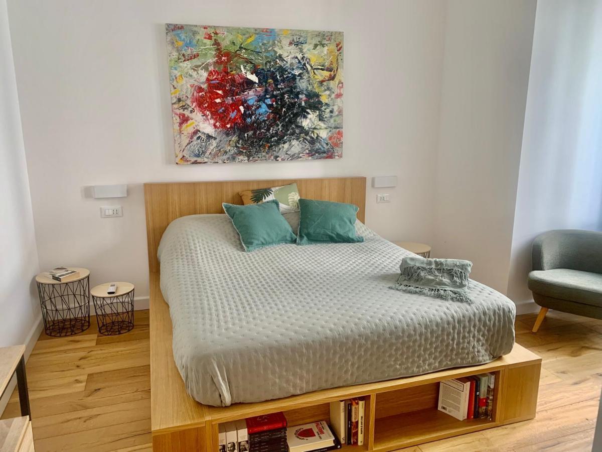 Cala Nera Luxury Apartment Palermo Bagian luar foto